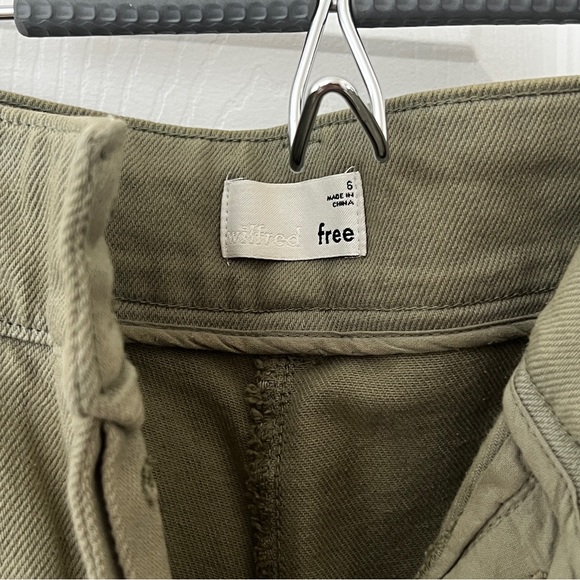WILFRED - Modern Cargo Pants Size 6 Gd Bitter Sage - Picture 3 of 6